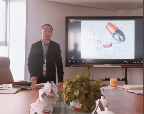 荣锦文化创意设计院就是一家专业化设计公司！